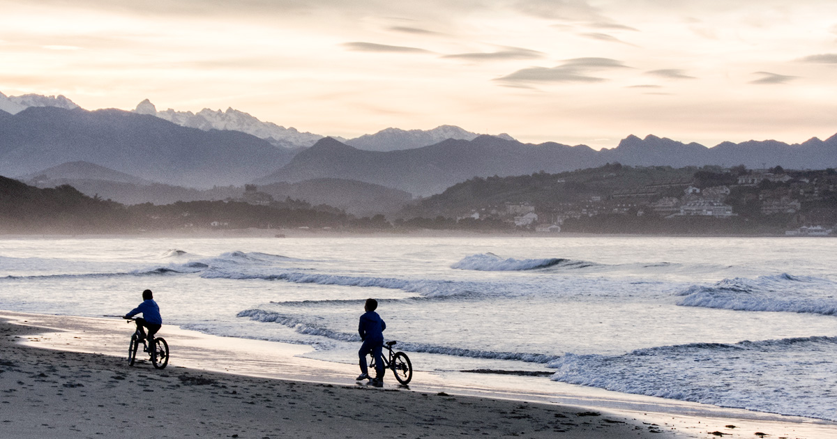 Playas para dormir en autocaravana en Cantabria